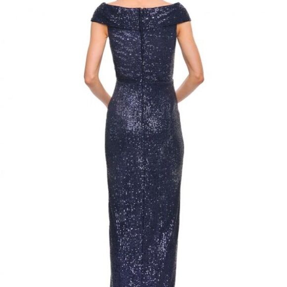 LA FEMME 30326 blue sequin gown size 6 - Picture 5 of 11